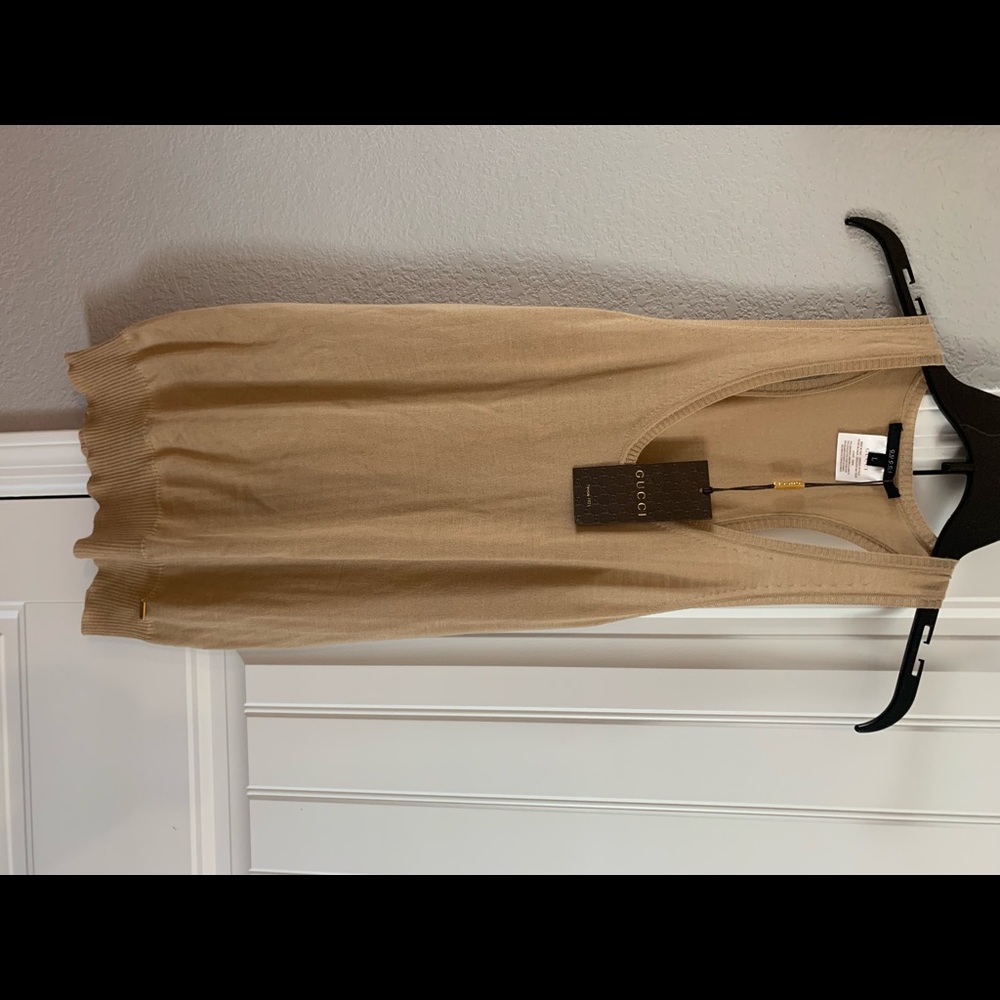 Gucci top. Sleeveless. Size large